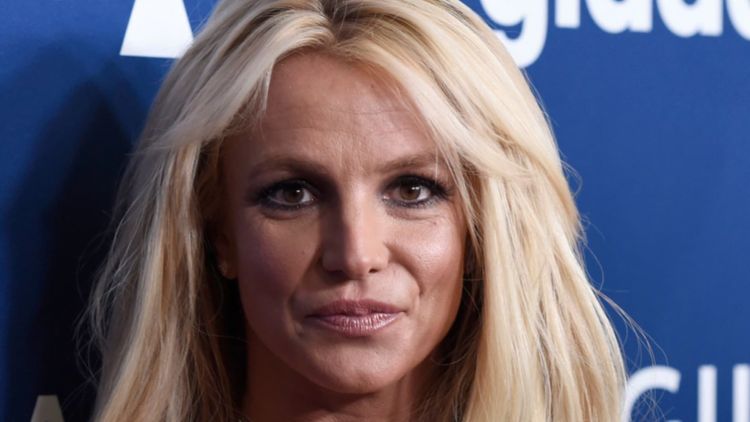 Britney Spears : mariée en secret à un mystérieux homme ? Les images qui sèment le doute !