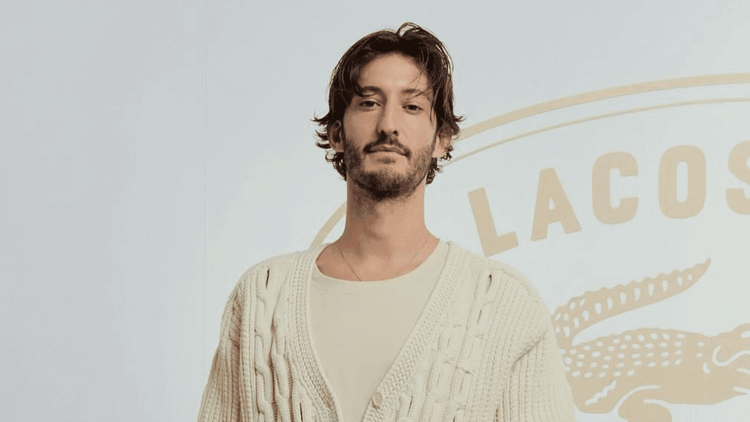 "Dans notre famille…" : Pierre Niney dévoile une rare vidéo de ses deux filles