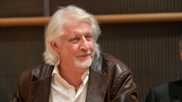 "J'étais déprogrammé d'un…" : Patrick Sébastien fracasse "un journal du Nord"