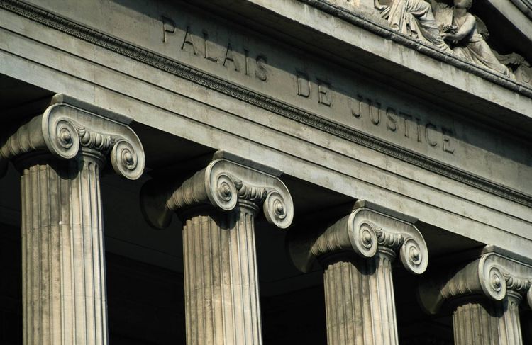 Accusation de harcèlement sexuel : le numéro 2 du festival d'Avignon visé par une enquête