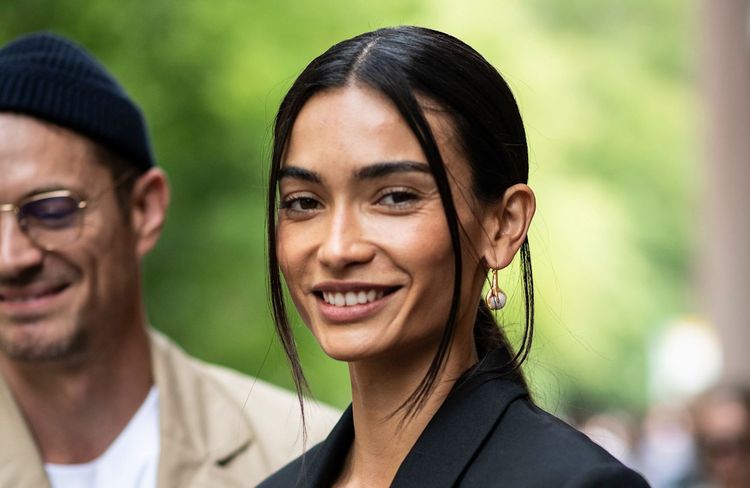 « Jawline rule » : la technique infaillible pour réussir sa queue-de-cheval