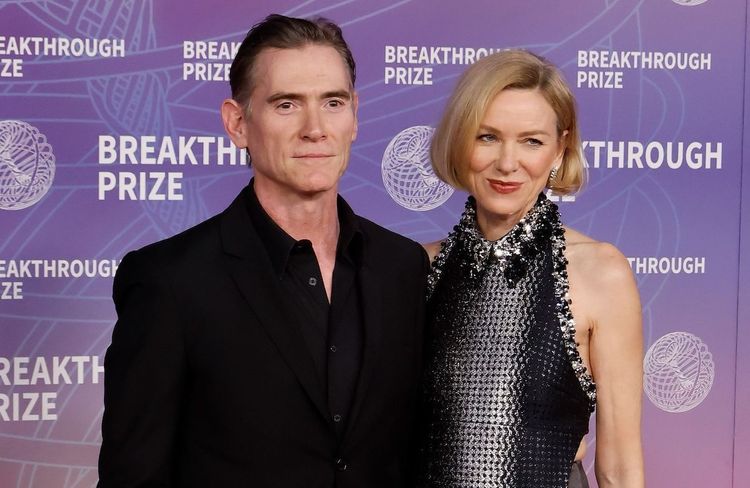 Naomi Watts célèbre son 3e anniversaire de mariage avec Billy Crudup en photo