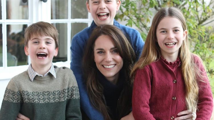 Kate Middleton : ce détail qui a été effacé des photos officielles