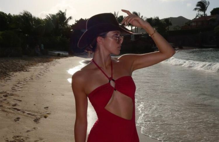 Exit le chapeau de paille, ce couvre-chef est le must-have de l’été