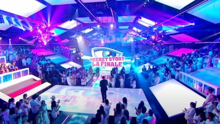 Secret Story : TF1 dévoile la bande-annonce et livre plein d’indices, les téléspectateurs commencent déjà l’enquête !