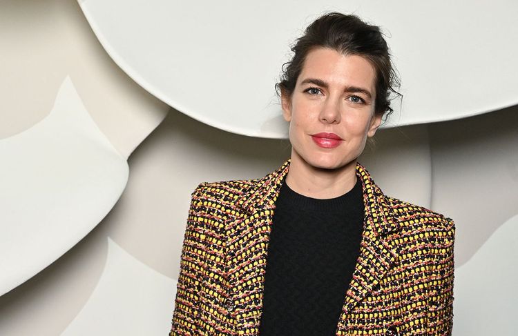 Charlotte Casiraghi : ce rouge à lèvres dont elle ne peut pas se passer