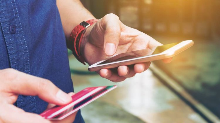Compte pro : cette banque en ligne dévoile une nouvelle solution de paiement