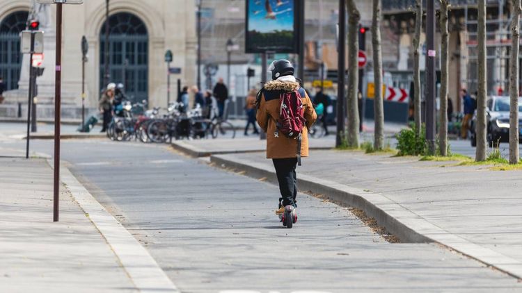 Gyropode, hoverboard, trottinette électrique... Combien coûte l'assurance obligatoire ?
