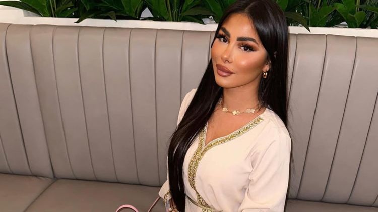 "Un au revoir" : Maeva Ghennam loin des réseaux sociaux, elle souhaite tout arrêter !