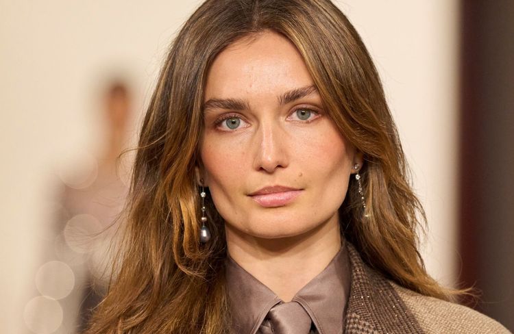 Make-up : 5 conseils de pros pour avoir un teint frais et naturel en été