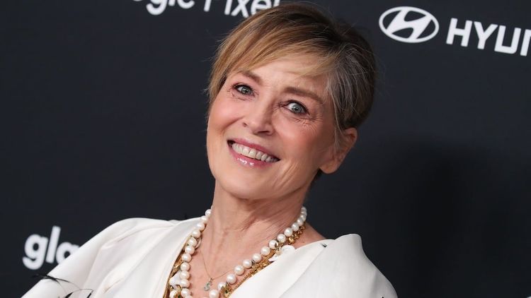 Sharon Stone "trop vieille pour être sexy" ? Elle s’affiche topless à 67 ans et c'est chaud