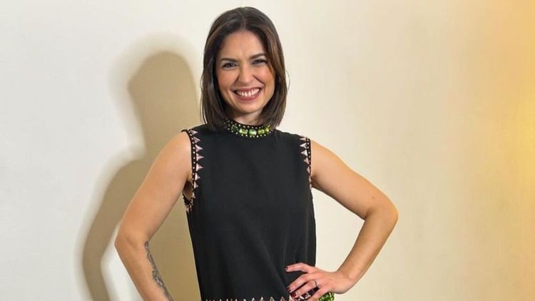 “Quelques cheveux blancs de plus” : Lucie Bernardoni révèle les coulisses mouvementées de la tournée Star Academy 2025