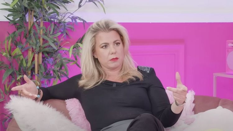 Cindy Lopes forcée d'avoir une relation intime après sa césarienne : "J'ai dû me...