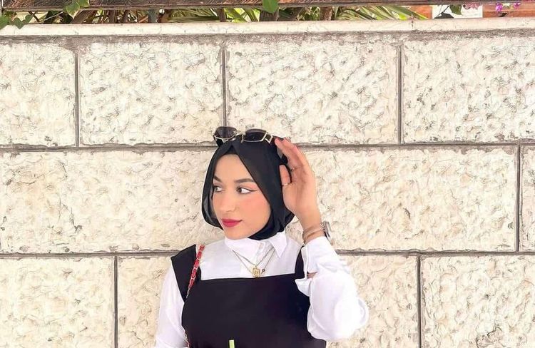 « Aidez-moi à quitter Gaza » : le désespoir d’une jeune femme qui tenait une boutique de prêt-à-porter