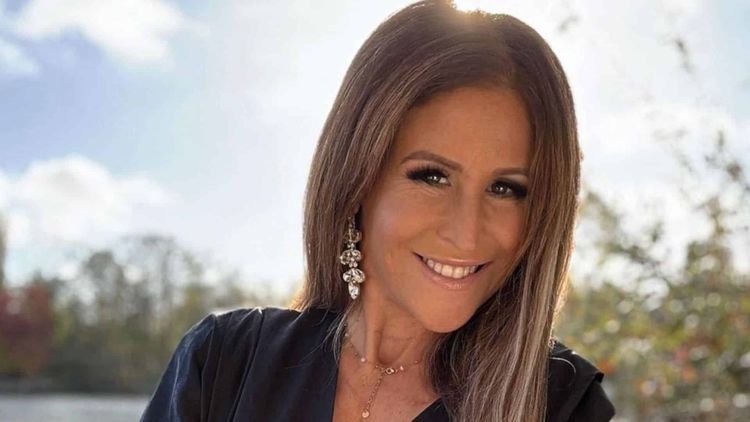 5 jours après avoir vaincu la maladie, Sabrina Perquis découvre "une boule dans son sein" : "Je suis au tout début d'une nouvelle bataille"