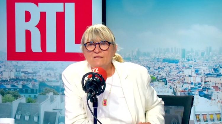 "Moi, j’ai un bonhomme" : les confidences olé-olé de Christine Bravo au sujet de son compagnon