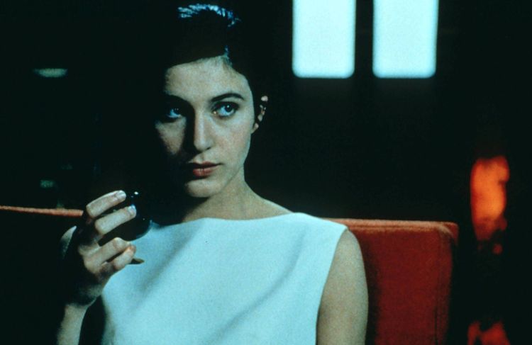 L’actrice Caroline Ducey affirme avoir été violée sur le tournage de « Romance » de Catherine Breillat