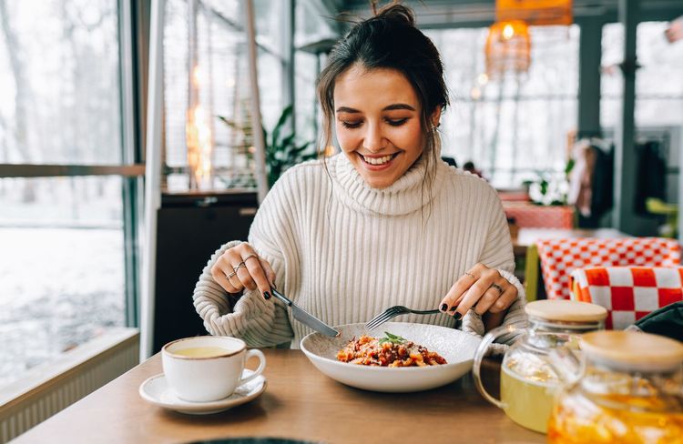 Pourquoi mange-t-on davantage en hiver ?