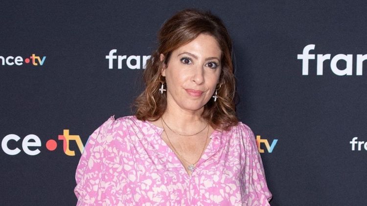 Léa Salamé cash sur son couple avec Raphaël Glucksmann : "Je le bute"