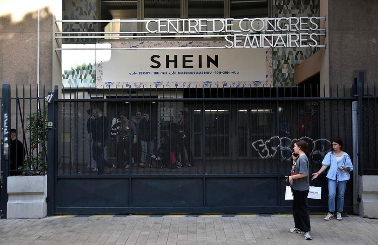 Fast fashion : pourquoi le gendarme du lobbying français a été saisi à propos de Shein