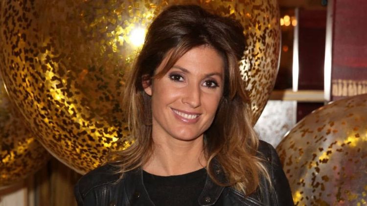 Caroline Ithurbide maman pour la troisième fois à 46 ans : elle raconte son accouchement éclair et annonce le prénom de son bébé