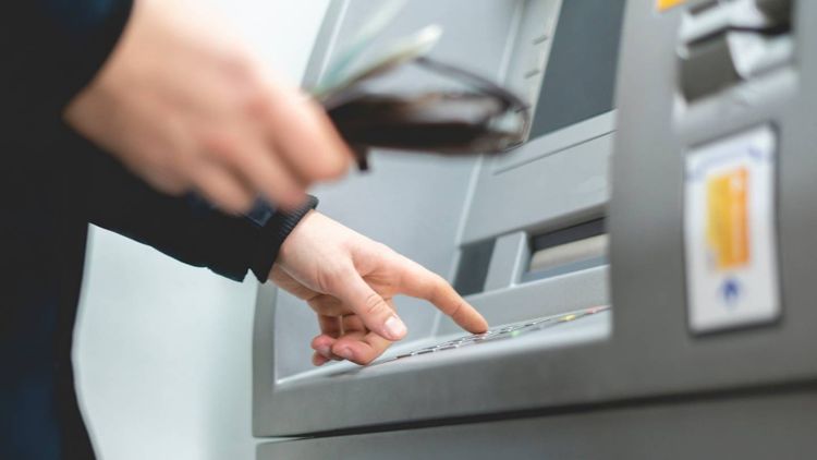 Carte bancaire : « Pourquoi le code PIN comporte 6 chiffres dans certains pays ? »