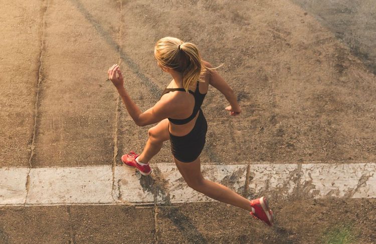 Running : faut-il courir vite ou lentement pour progresser ? La réponse peut surprendre