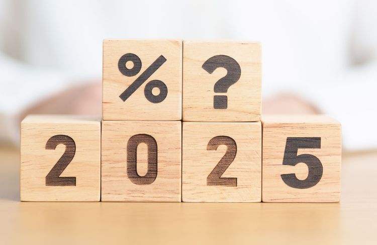 Ma minute finance : où placer son argent en 2025 avec la baisse des taux des livrets ?