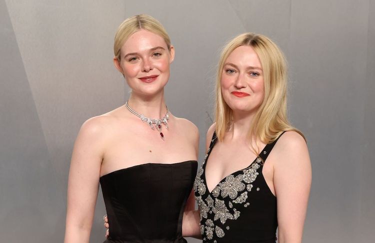 Dakota Fanning célèbre les 28 ans de sa soeur Elle Fanning : « Je t'aime plus que tout »