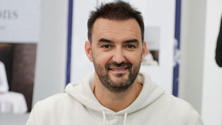 Cyril Lignac (47 ans) plaque tout pour vivre comme un Gaucho : "C'est un état d'esprit"