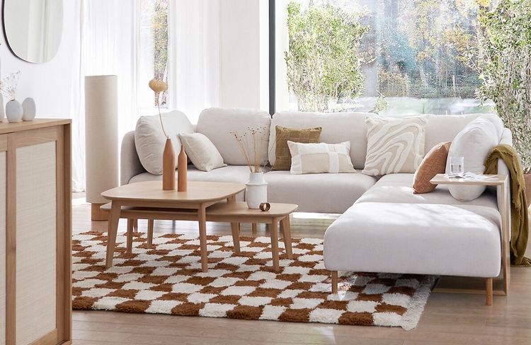 Osez le motif damier en créant un tapis DIY au style graphique