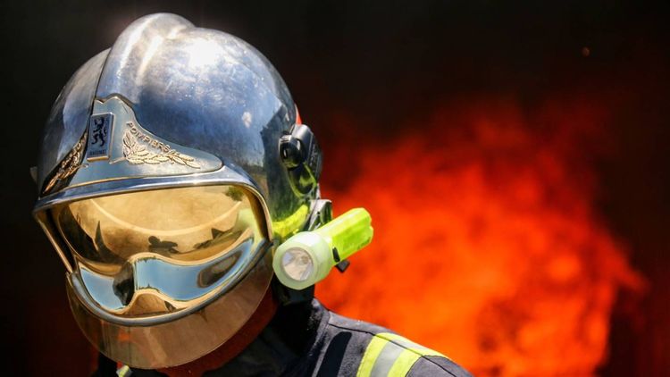 Crédit immobilier : policier, pompier, pêcheur... Ces métiers qui font flamber le coût du prêt