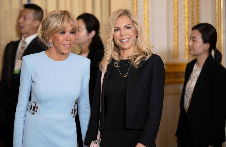 Tiphaine Auzière : la fille de Brigitte Macron devient chroniqueuse dans « Touche pas à mon poste »