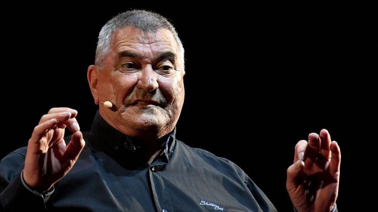 Jean-Marie Bigard (71 ans) : "Je l'ai labourée pendant 33 ans", très attaché à elle, l'humoriste sans concession sur la France