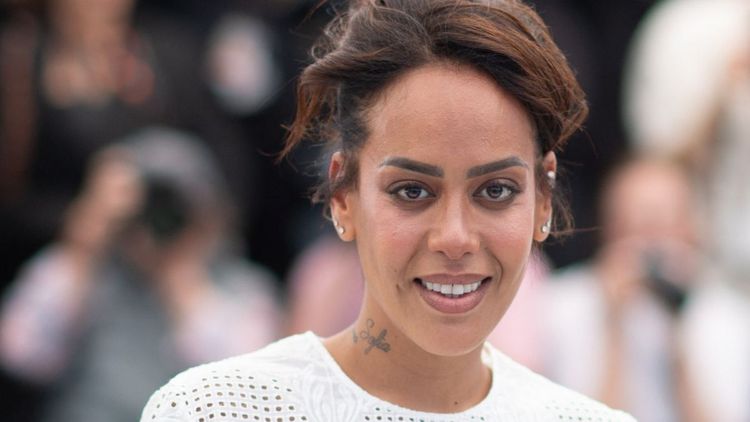 Amel Bent évoque son rôle dans le film "Ma frère" : "J'avais trop envie d'en être"