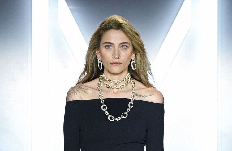 ELLE DEBRIEFE – Fashion Week de Paris Jour 3 : Paris Jackson, croqueuse de diamants chez Messika