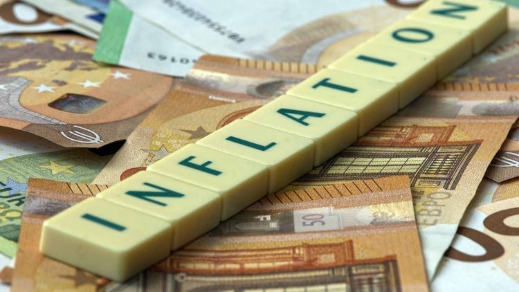 Retraite de 1 100, 1 500 ou 2 500 euros : quelle hausse en janvier en cas de « dégel » pour 2026 ?