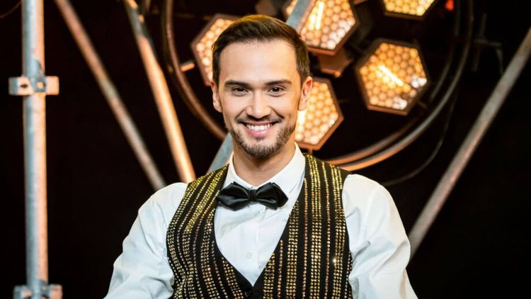 "C'est la troisième fois que je suis en prison" : Billy Crawford explique comment il a eu le déclic d'arrêter l'alcool