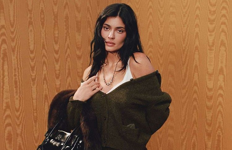 Kylie Jenner, nouvelle muse inattendue de Miu Miu : la campagne qui fait débat