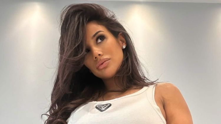 "Nous vous le présenterons quand…" : enceinte de son premier enfant, Sarah Martins se confie enfin sur le père de son bébé !