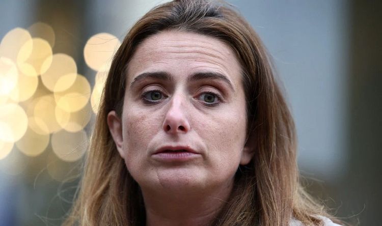 "Un serial Killer..." : Marine Tondelier prise en embuscade par un faux taxi, elle se confie sur la peur de sa vie