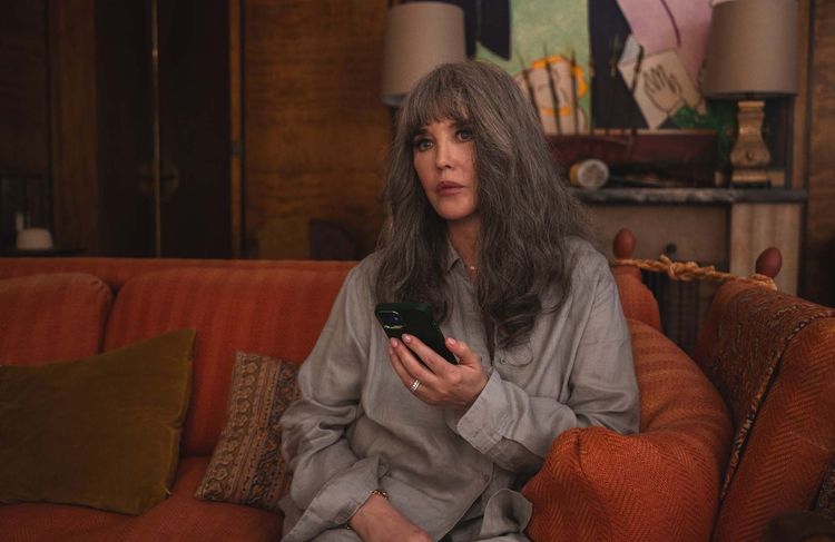 « Soleil Noir » : pourquoi vous allez adorer la saga Netflix de l’été avec Isabelle Adjani ?