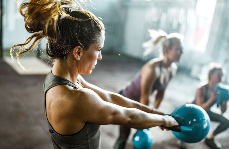 Sport d’hiver : 6 exercices de renforcement musculaire pour éviter les blessures au ski