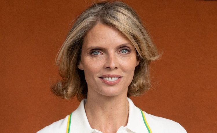 Sylvie Tellier (47 ans), de Miss France à maire de Lyon ? Elle lorgne sur la politique : “Je me sens très concernée”