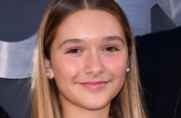 Harper Beckham : son vernis à ongles devient l’obsession beauté de l’été 2025