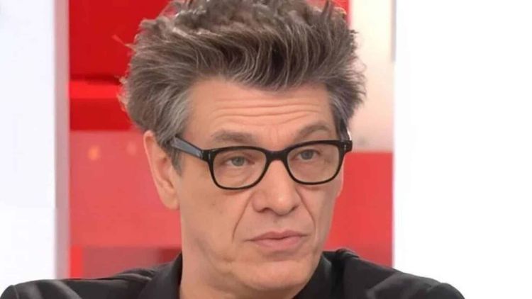 Marc Lavoine : en couple avec Adriana Karembeu, il fait des révélation fracassantes sur sa vie sexuelle, "Je suis très mauvais…"