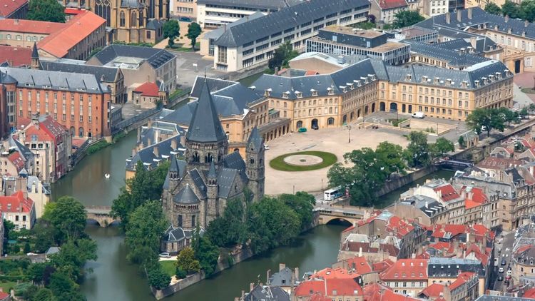 Immobilier à Metz : baisse des prix d'achat, hausse des loyers en janvier 2026