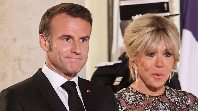 Brigitte et Emmanuel Macron : "Un couple pas tout à fait normal", leur vie intime évoquée sans pudeur