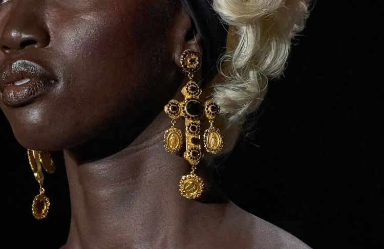 Les bijoux anciens reviennent sur le devant de la scène