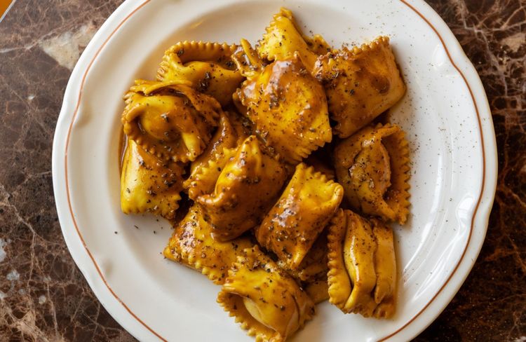 Comment faire des agnollotti végétariens ? La recette et les conseils du chef italien d'Adela, Andrea Corbi